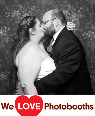 The Candlewood Inn Photo Booth Image