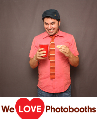 Mike Goodman's apartment, Photo Booth Image