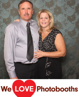 Mansion at Timber Point Photo Booth Image