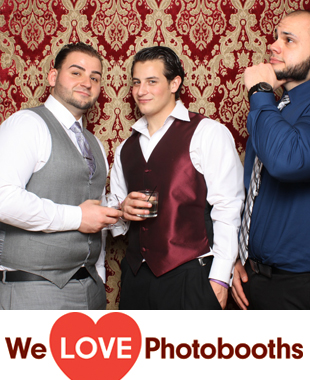 Pleasantdale Chateau Photo Booth Image