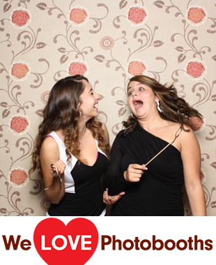 Martha Clara Vineyard Photo Booth Image