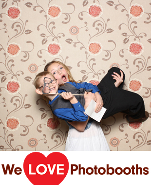 Martha Clara Vineyard Photo Booth Image