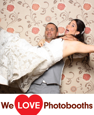 Martha Clara Vineyard Photo Booth Image