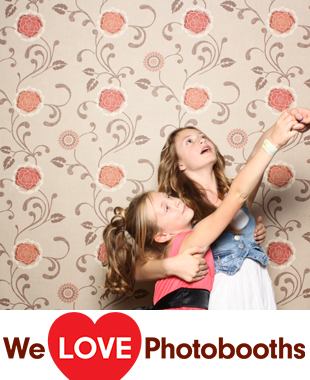 Martha Clara Vineyard Photo Booth Image