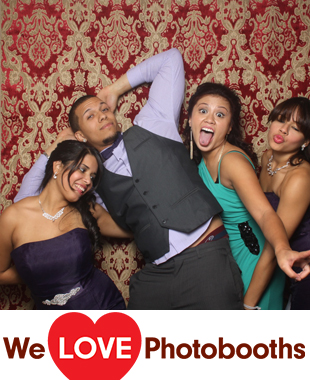 Villa Barone Manor Photo Booth Image