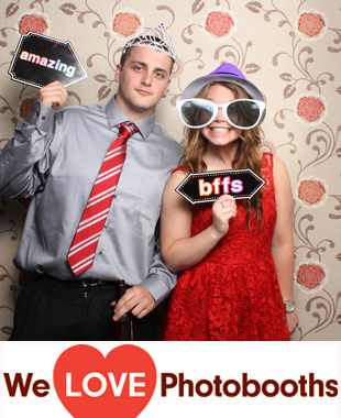 Bellport Country Club Photo Booth Image
