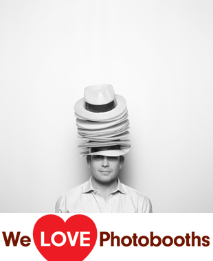 New York Marriott at the Brooklyn Bridge Photo Booth Image