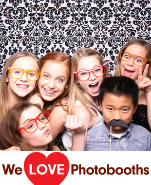 The Maplewood Club Photo Booth Image