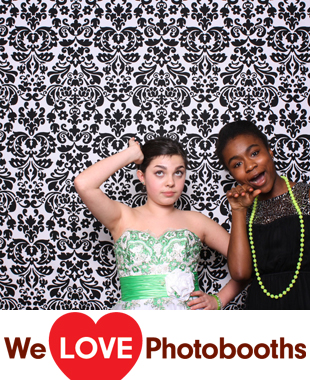 The Maplewood Club Photo Booth Image