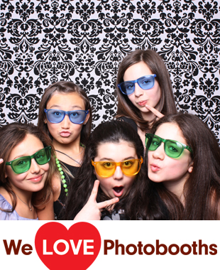 The Maplewood Club Photo Booth Image