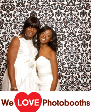 Crest Hollow Country Club Photo Booth Image