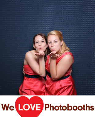 Holly Hedge Estate Photo Booth Image