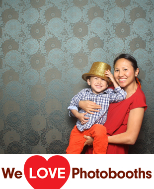 MUDAN BANQUET HALL (In the Queens Crossing Mall) Photo Booth Image