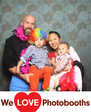 MUDAN BANQUET HALL (In the Queens Crossing Mall) Photo Booth Image