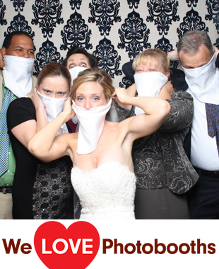 The Inn at Millrace Pond Photo Booth Image