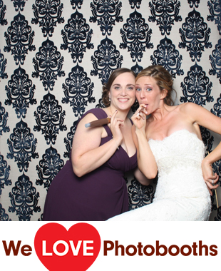 The Inn at Millrace Pond Photo Booth Image