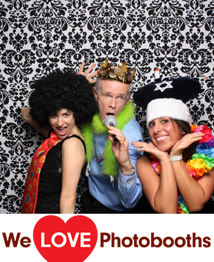 Land's End Catering Hall Photo Booth Image