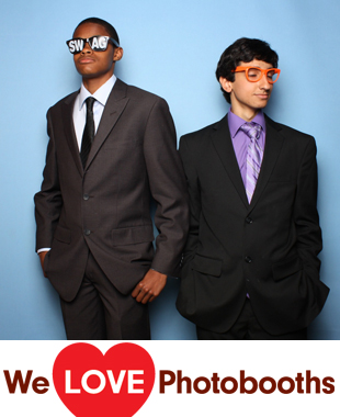 The Colonia Country Club Photo Booth Image