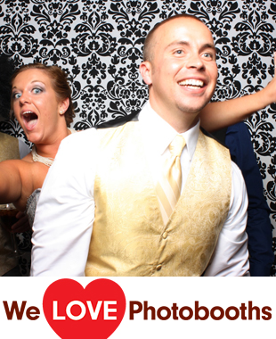 The Rockwood Carriage House Photo Booth Image