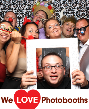 The Rockwood Carriage House Photo Booth Image