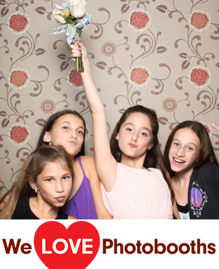 Paramount Country Club Photo Booth Image