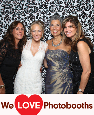 The Seawane Club Photo Booth Image