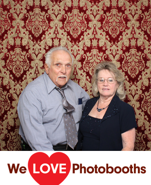 Oakside Mansion Photo Booth Image
