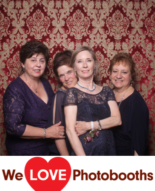 Metropolitan Building Photo Booth Image