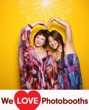 Overlook Lodge Photo Booth Image