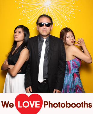 Overlook Lodge Photo Booth Image