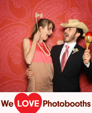 Saltwater Farm Vineyard Photo Booth Image