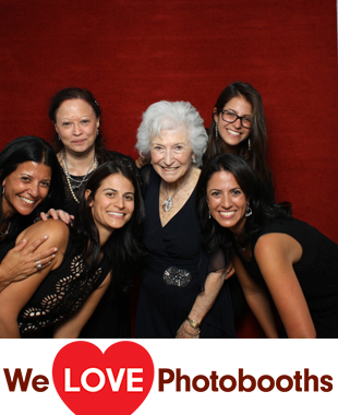 Old Oaks Country Club Photo Booth Image
