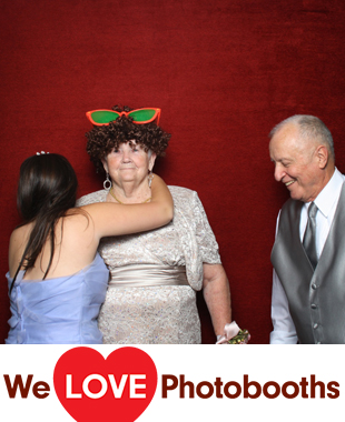 Captain Bills at the Bayview House Photo Booth Image