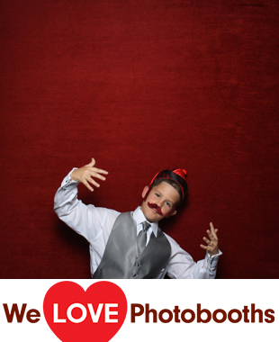 Captain Bills at the Bayview House Photo Booth Image