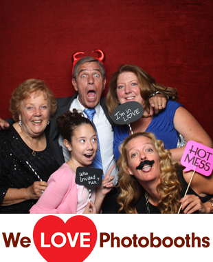 Captain Bills at the Bayview House Photo Booth Image