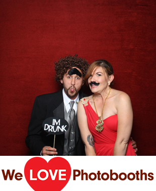 Captain Bills at the Bayview House Photo Booth Image