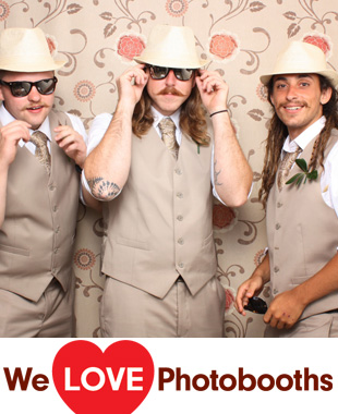 Windows on the Water at Surfrider Beach Club Photo Booth Image