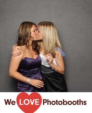 The Breakers on the Ocean Photo Booth Image