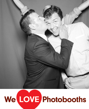 Metropolitan Building Photo Booth Image