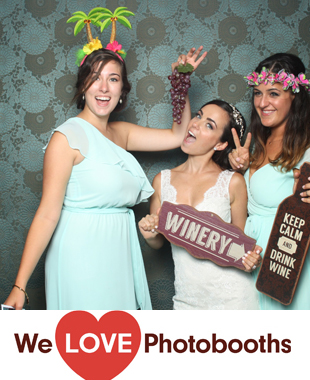 Jonathan Edwards Winery Photo Booth Image