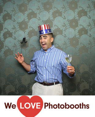 The Mansion at Timber Point Photo Booth Image