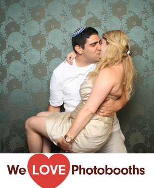 The Mansion at Timber Point Photo Booth Image