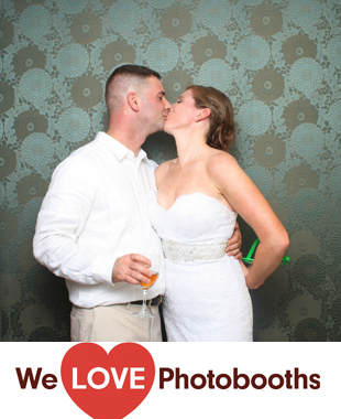 The Mansion at Timber Point Photo Booth Image