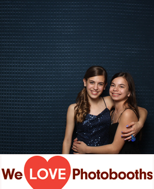 Wilshire Grand Caterers Photo Booth Image