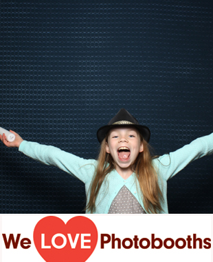 Wilshire Grand Caterers Photo Booth Image