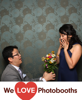 Colonial Dames Photo Booth Image