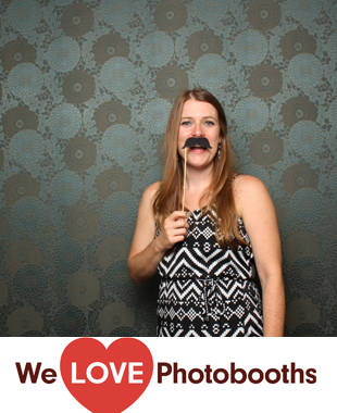 Colonial Dames Photo Booth Image