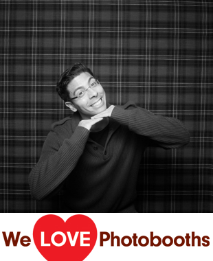 Bread and Tulips Photo Booth Image