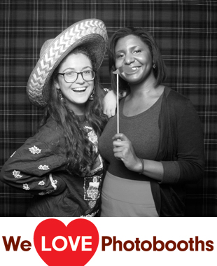 Bread and Tulips Photo Booth Image