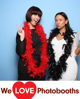 Atria on Roslyn Harbor Photo Booth Image
